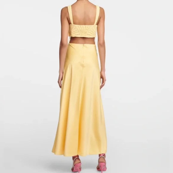 Yellow Dress - Picture 2 of 3